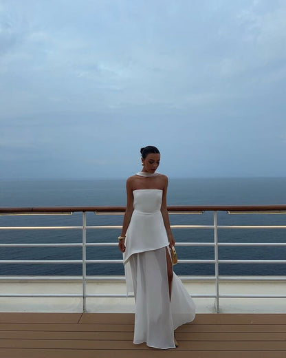 Robe de bal d'été fendue en satin et mousseline blanc sans bretelles, idéale pour les fêtes et les 18 ans (AB2396)