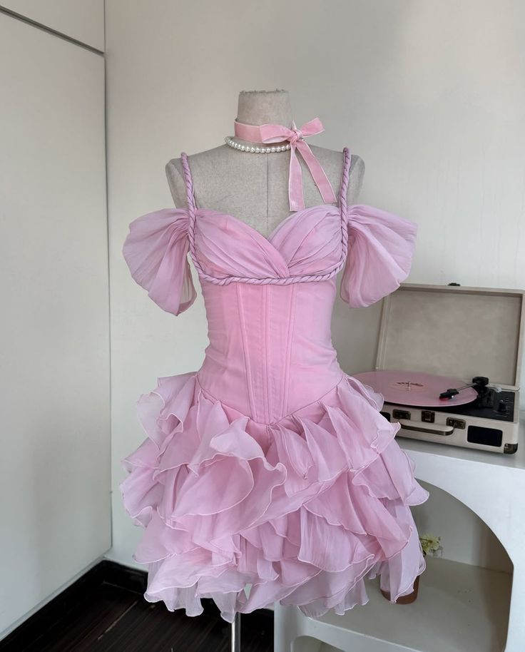 Robe de soirée courte trapèze simple en mousseline avec fines bretelles, robes de 16ème anniversaire, tenues Hoco RB3420