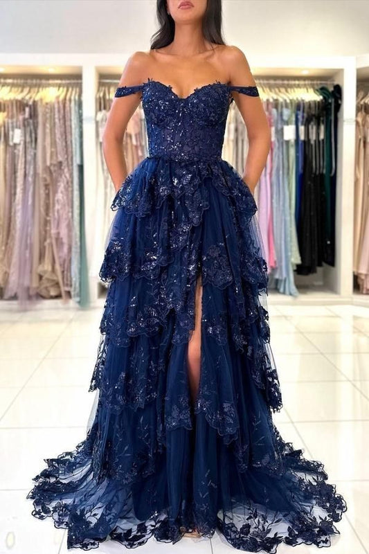 Elegantes, schulterfreies, marineblaues A-Linien-Abendkleid mit Spitze, Schlitz und Ärmeln, AB1083