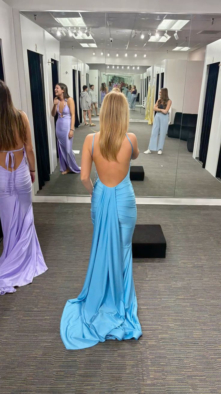 Elegante, rückenfreie Meerjungfrauen-Abendkleider aus blauem Satin mit Falten für Teenager (AB1986)