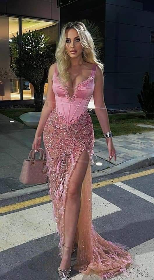 Modest Beaded Party Gowns Sleeveless Floor-Length Straps Slit Pink Long Feathers Mermaid Prom Dress AB1697