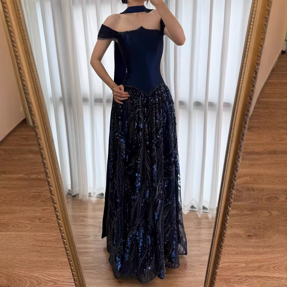 Maßgeschneidertes Abendkleid in Marineblau, Luxuskleid Sharon Happy, AB1049