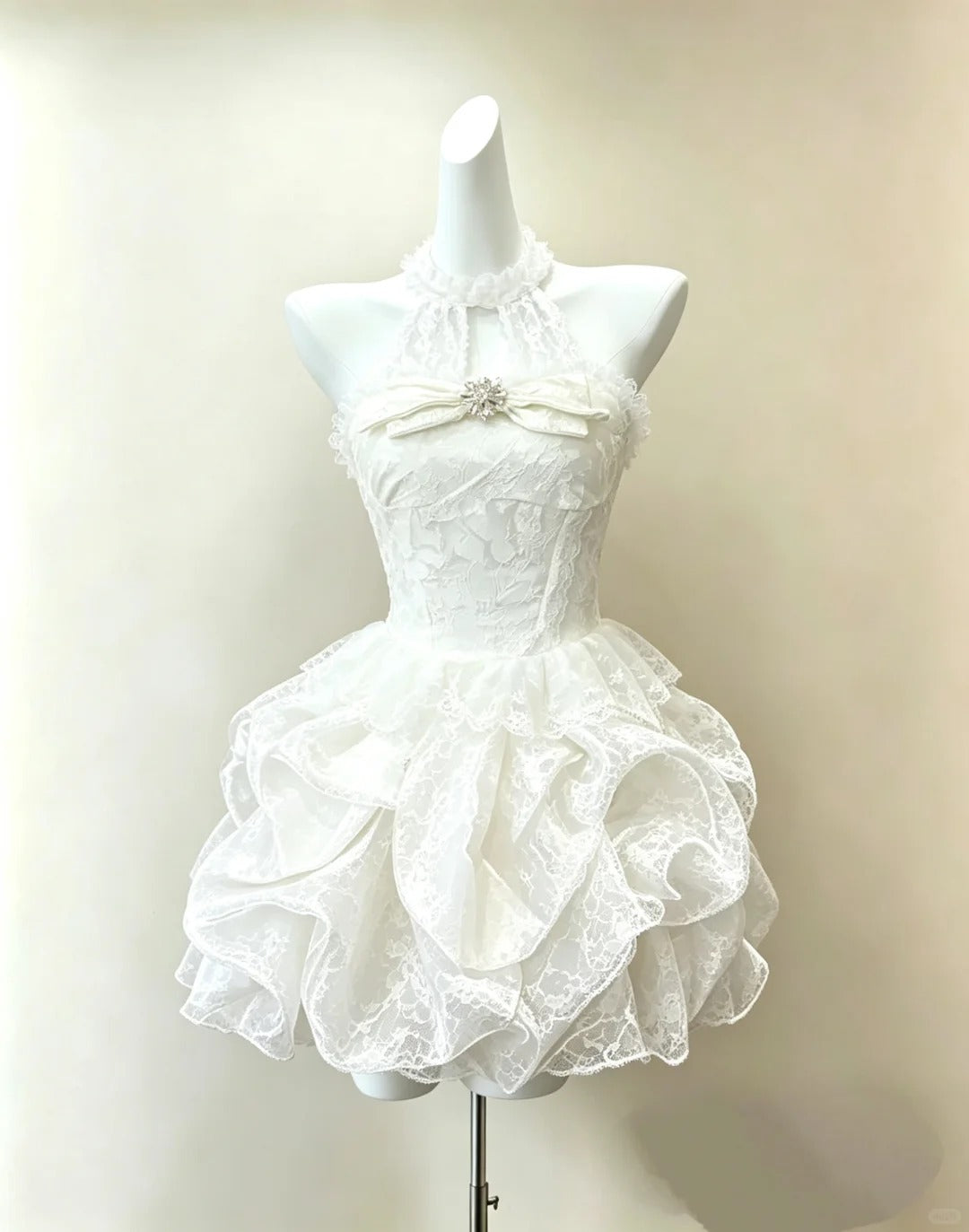 Elegant Ball Gown Halter White Lace Mini Short Cocktail Gown Homecoming Dresses Ideas Hoco Outfits RB4843