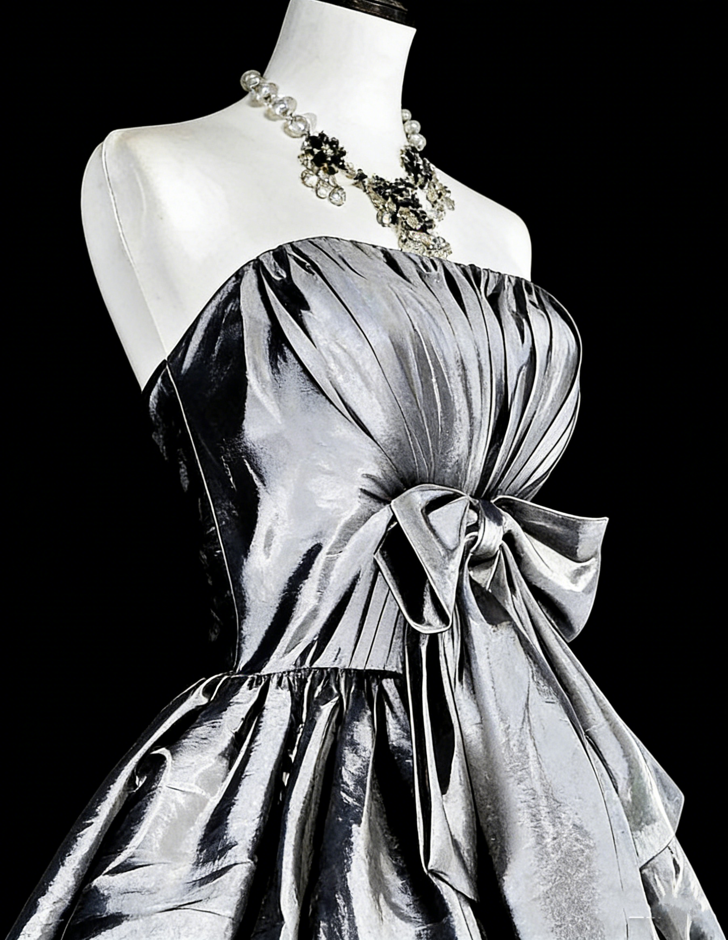 Unique Ball Gown Strapless Silver Gray Mini Short Homecoming Dresses Hoco Cocktail Gowns N3070