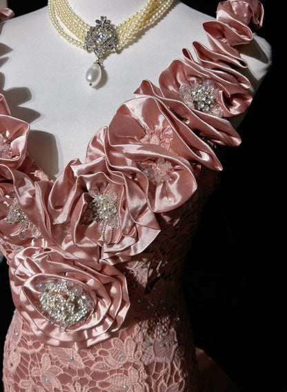 Vintage Meerjungfrauen-Abschlussballkleider mit V-Ausschnitt, rosa Spitze mit 3D-Blumen, lange Abendrobe aus den 1950er Jahren N2594