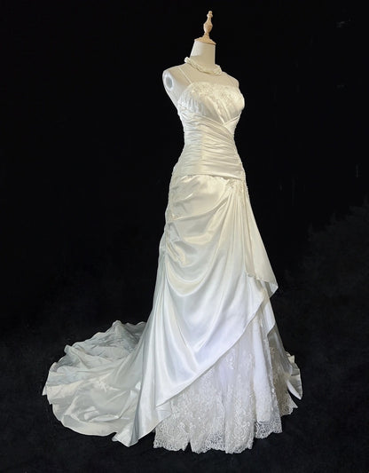 Robes de mariée uniques sirène, fines bretelles, ivoire avec appliques volantées, longue robe de mariée N3631