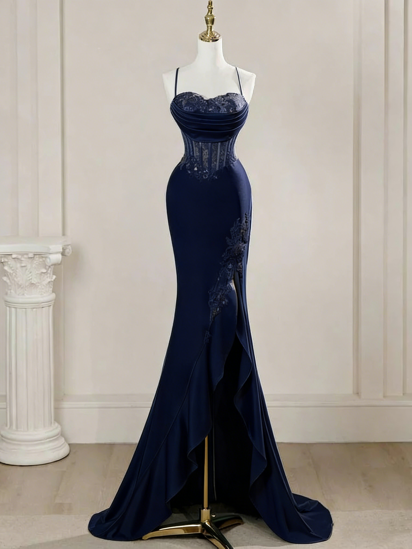 Robe de bal longue plissée en satin bleu satiné à fines bretelles sirène élégantes (Vestidos De Dia AB591)