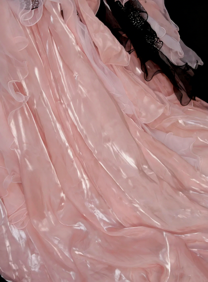 Süßes Ballkleid Trägerlos Pink Tüll mit gestuften Lagen Rüschen Lange Partykleider Abschlussballkleider N2242