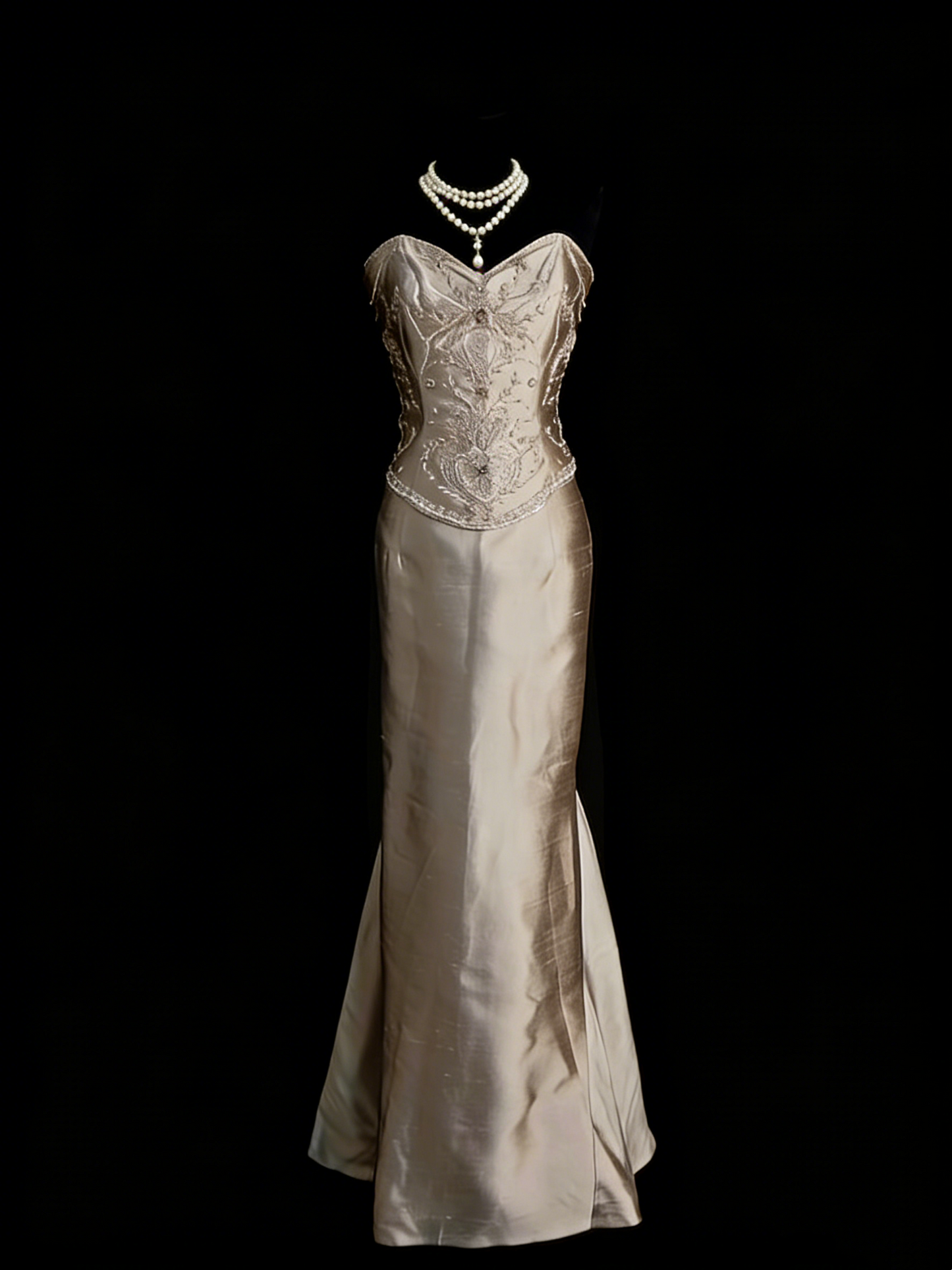 Elegantes, ärmelloses, langes Meerjungfrauen-Abendkleid aus Satin mit Herzausschnitt, formelles Kleid für die Oberstufe, N1252