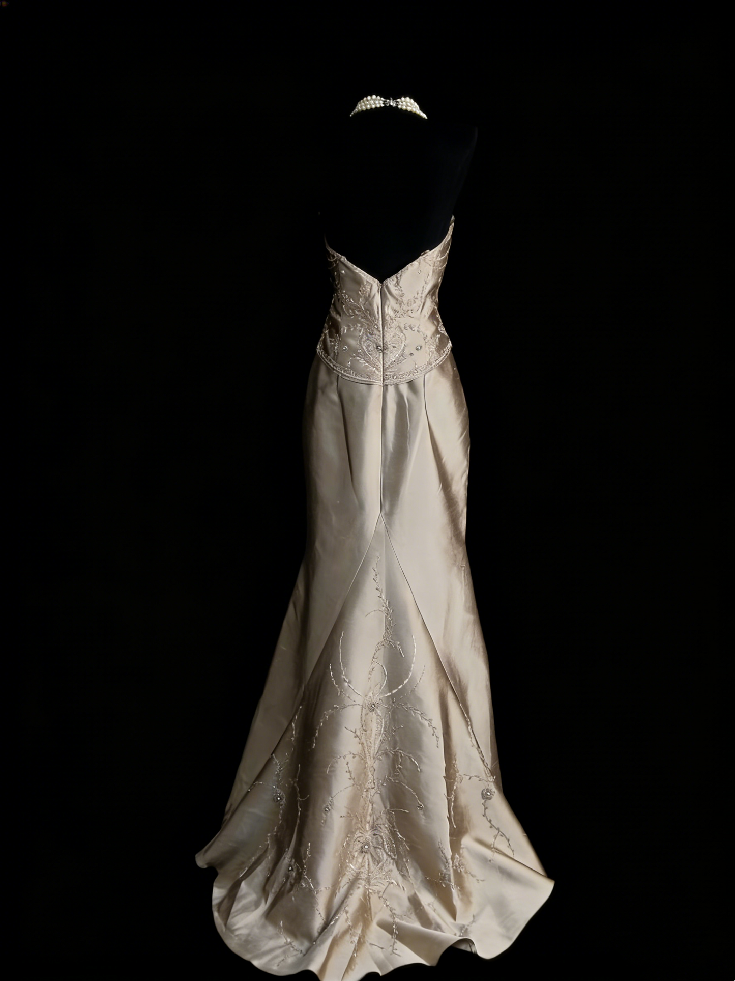 Elegantes, ärmelloses, langes Meerjungfrauen-Abendkleid aus Satin mit Herzausschnitt, formelles Kleid für die Oberstufe, N1252
