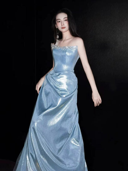 Glitzerndes, ärmelloses, hellblaues A-Linien-Kleid – Inspiration für lange Abendkleider und Geburtstagsoutfits AB2215