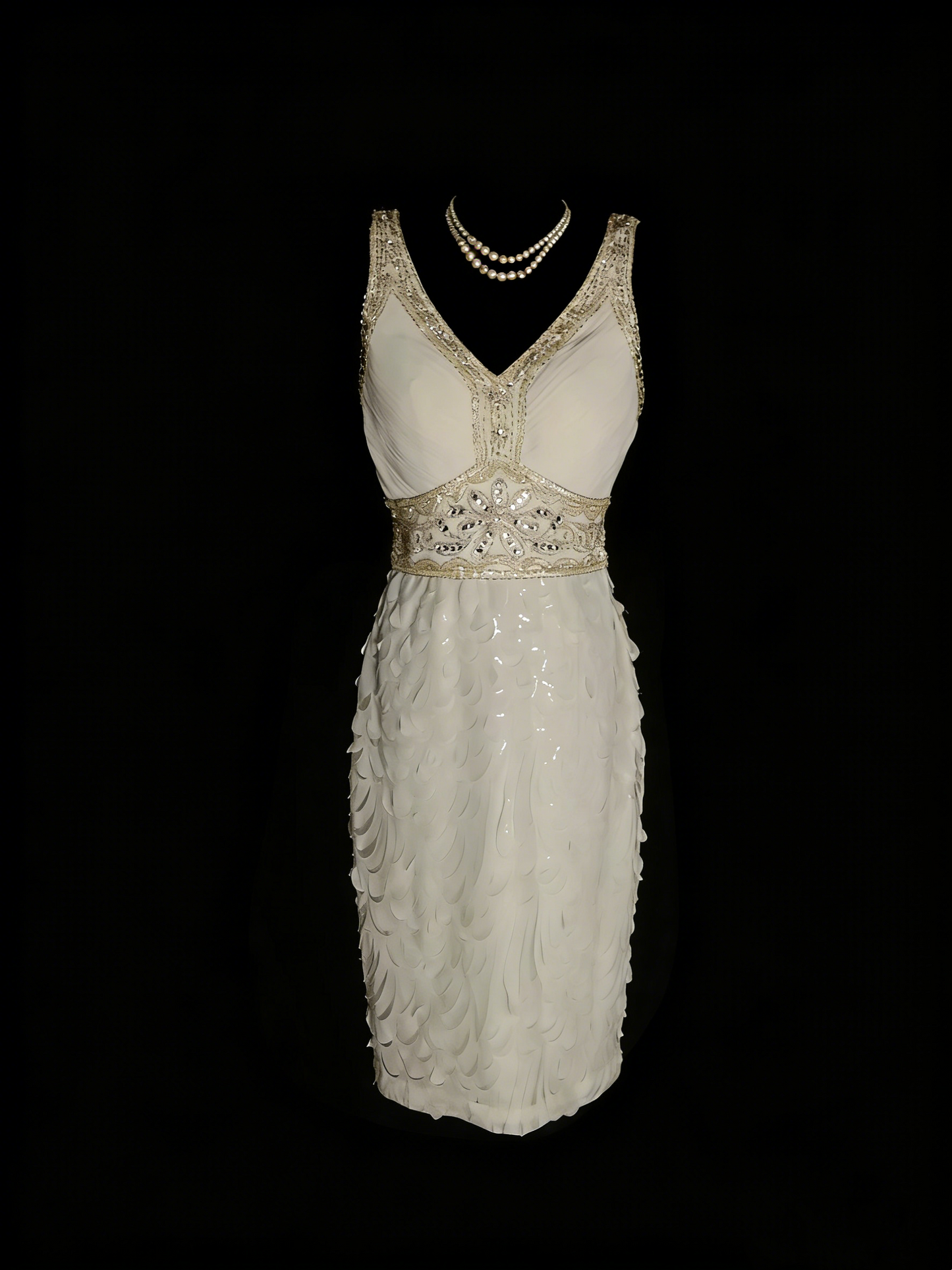 Robe de bal rétro fourreau en dentelle blanche à col en V, courte, idéale pour un 18e anniversaire ou une soirée de retrouvailles (N1309)