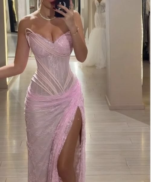 Sexy Meerjungfrauen-Kleid, trägerlos, rosa Spitze mit Schlitz, langes Abendkleid mit Falten, Partykleid N350