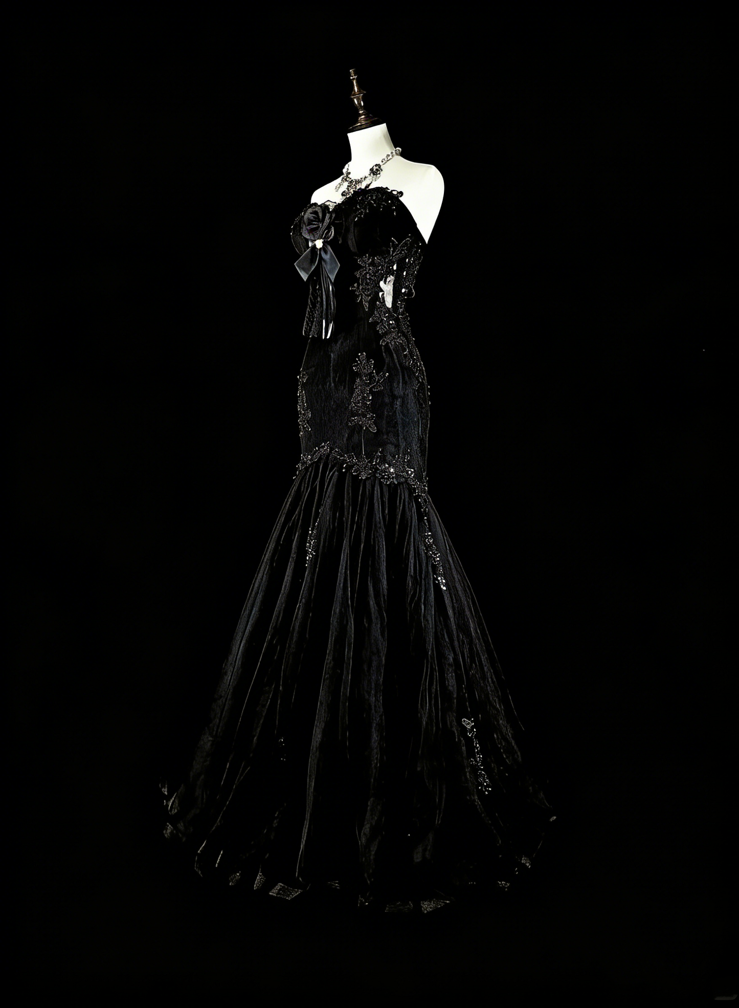 Robes de bal vintage Esthétique sirène Coeur chérie Tulle noir avec appliqués Robe longue de soirée N2157