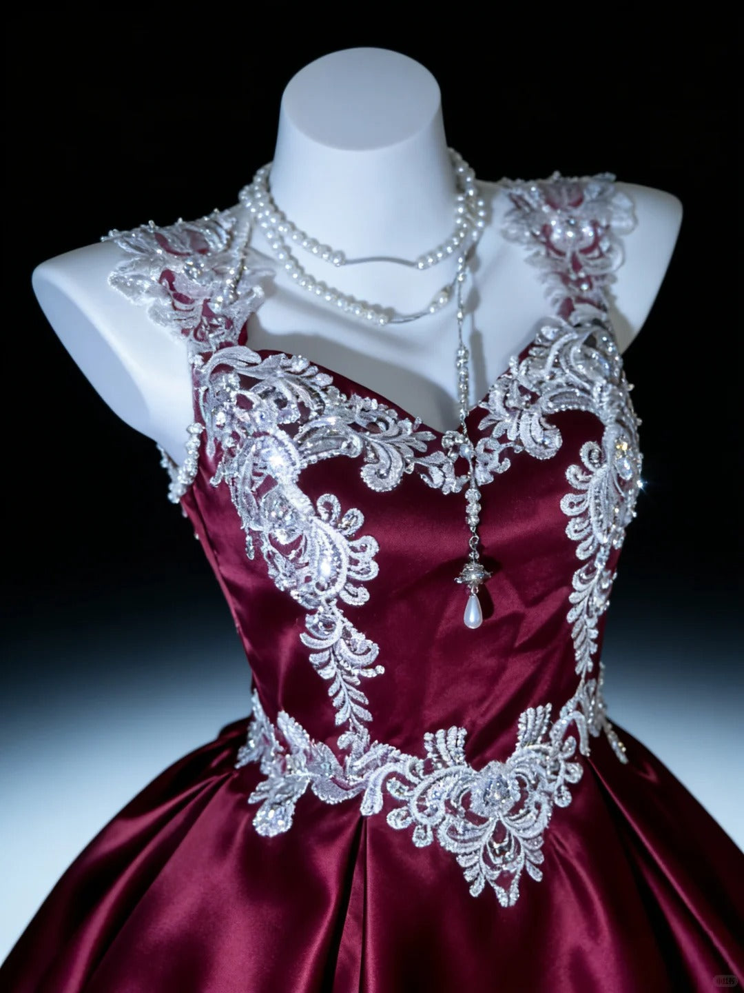 Prinzessin Ballkleid Sweetheart High Low Burgund Kurze Heimkehrkleider Hoco Kleider N3056