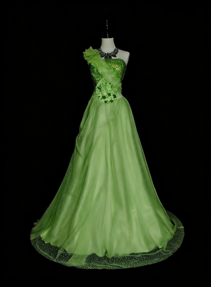 Robe de bal sobre asymétrique en tulle vert, longue, idéale pour l'été, les bals de fin d'année et les soirées de printemps (N1418).