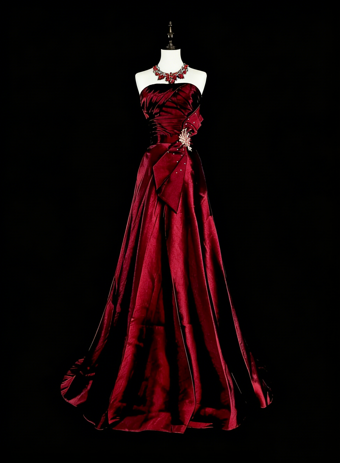 Robes de bal vintage esthétiques Ligne A Bustier Satin bordeaux avec perles Longue robe de soirée N3065