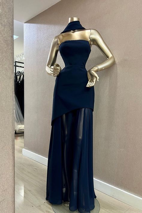 Robe de soirée sirène bustier bleu marine élégante avec écharpe, idéale pour l'hiver, les bals de promo et les dîners. Robe de cocktail longue pour femme (AB2024).