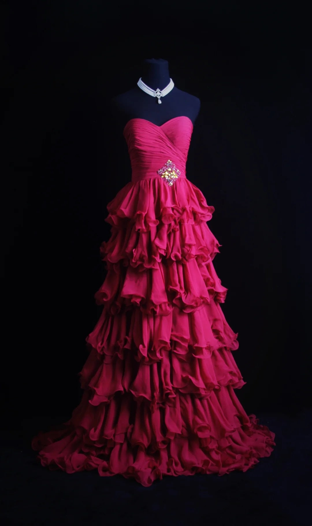 Retro-A-Linien-Abendkleid mit Herzausschnitt, rosa Chiffon-Lagen, Stufenrock, Inspiration für lange Abendkleider im Stil der 2000er Jahre, Outfit für den 19. Geburtstag, formelles Kleid N501