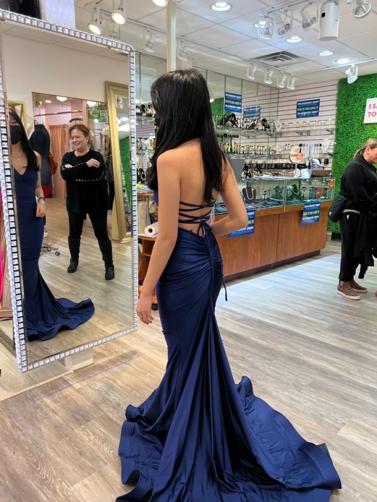 Schlichtes, marineblaues Meerjungfrauen-Kleid mit Spaghettiträgern – Inspiration für formelle Anlässe und Partys – Langes Ballkleid AB1706