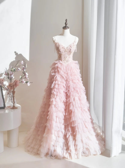 Niedliches Ballkleid mit Spaghettiträgern, zartrosa Tüll, langes Abendkleid, Inspiration für formelle Partykleider, Ballkleid N235