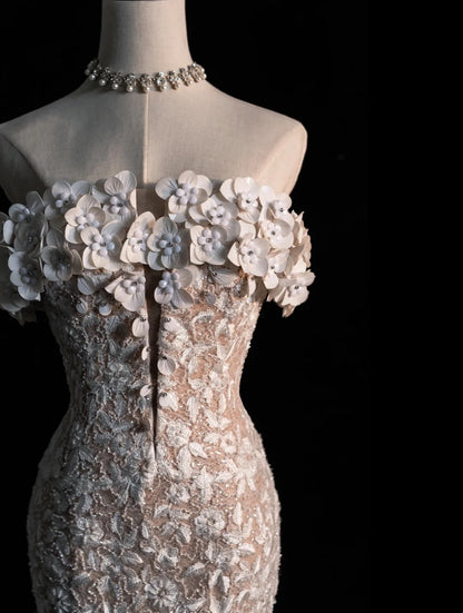 Robe de mariée sirène classique blanche à épaules dénudées et manches courtes, ornée de sequins N244