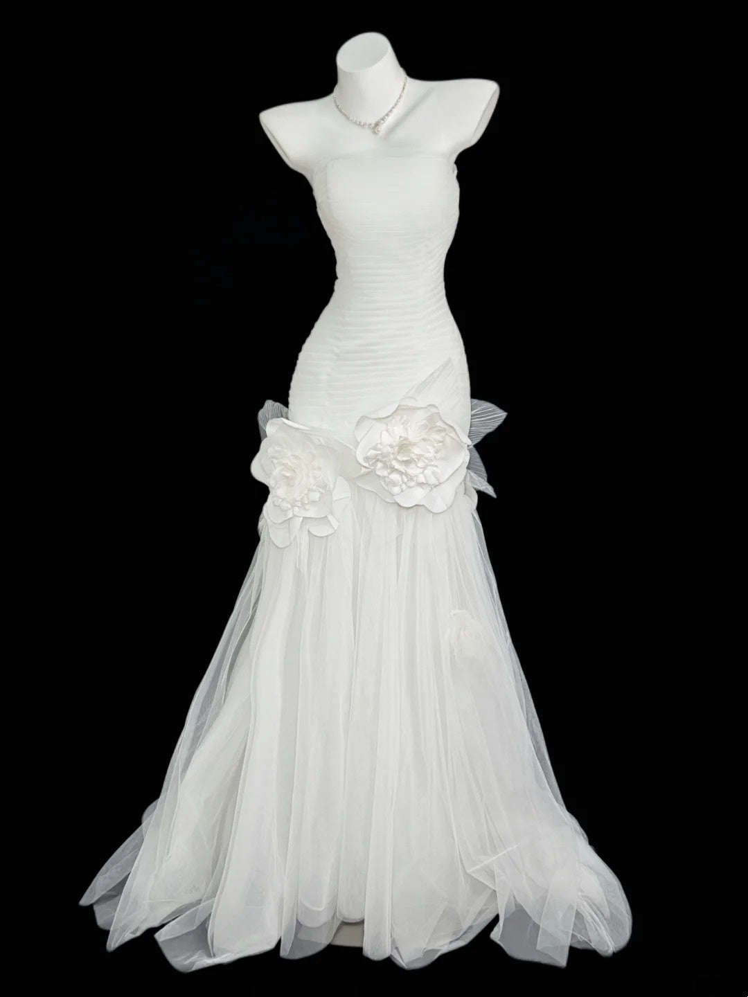 Vintage Mermaid Strapless Sleeveless White Tulle With Flowers Wedding Ruffled Bridal Gown Long Wedding Dresses RB4355
