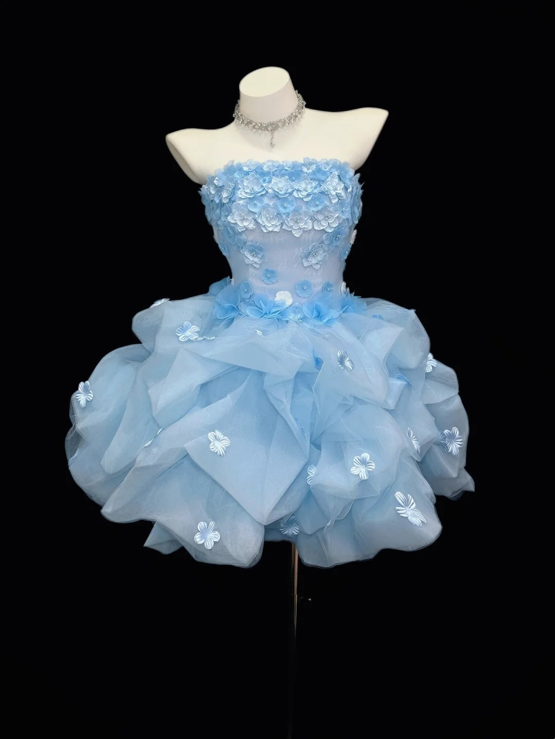 Hübsches Ballkleid, trägerlos, blau mit 3D-Blumen, Senior-Inspiration Abschlussball High School Homecoming Kleider N4517