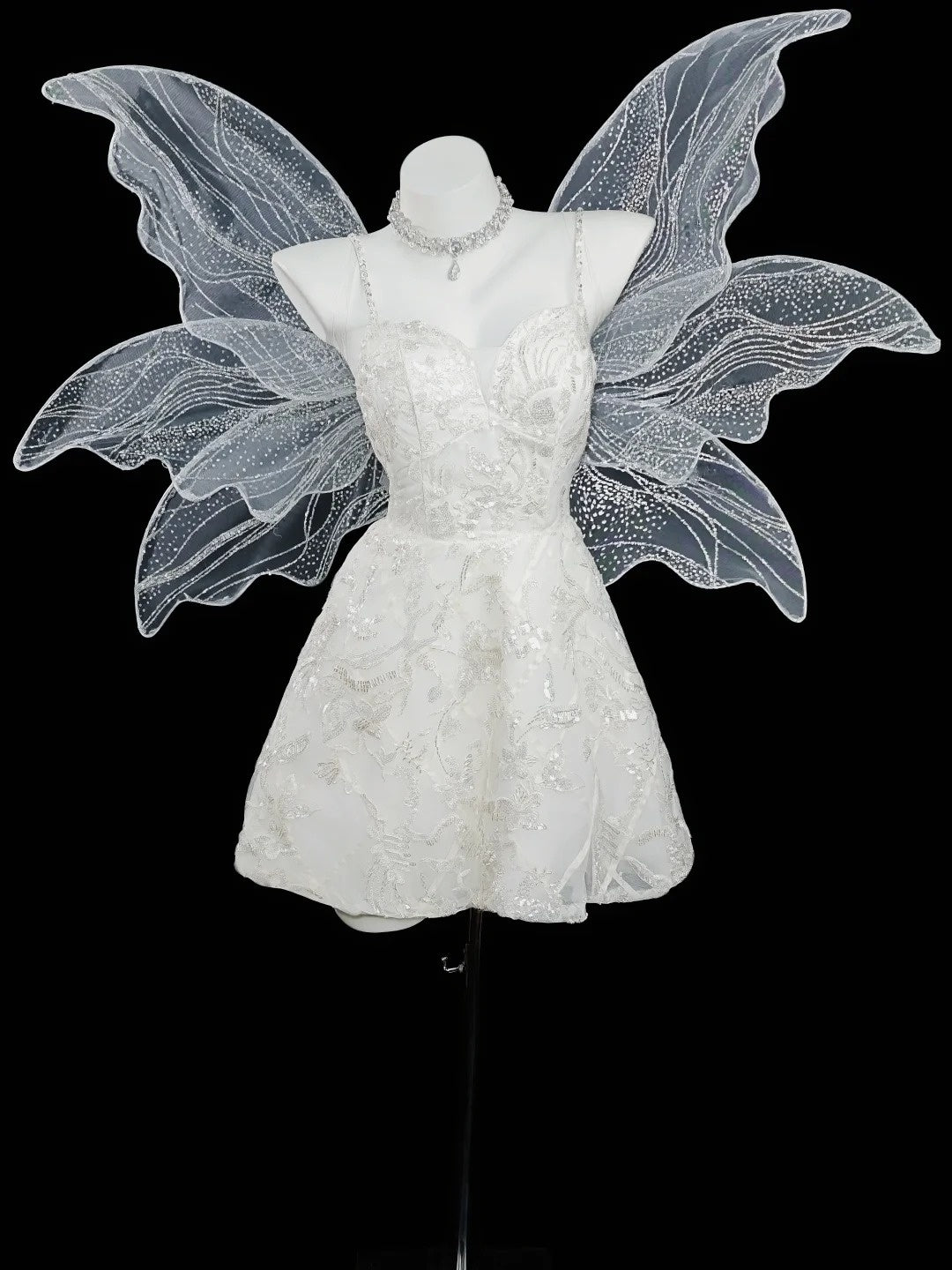 Romantisches A-Linien-Spaghettiträger-Kleid mit weißen Pailletten für die Abschlussfeier der High School N4556