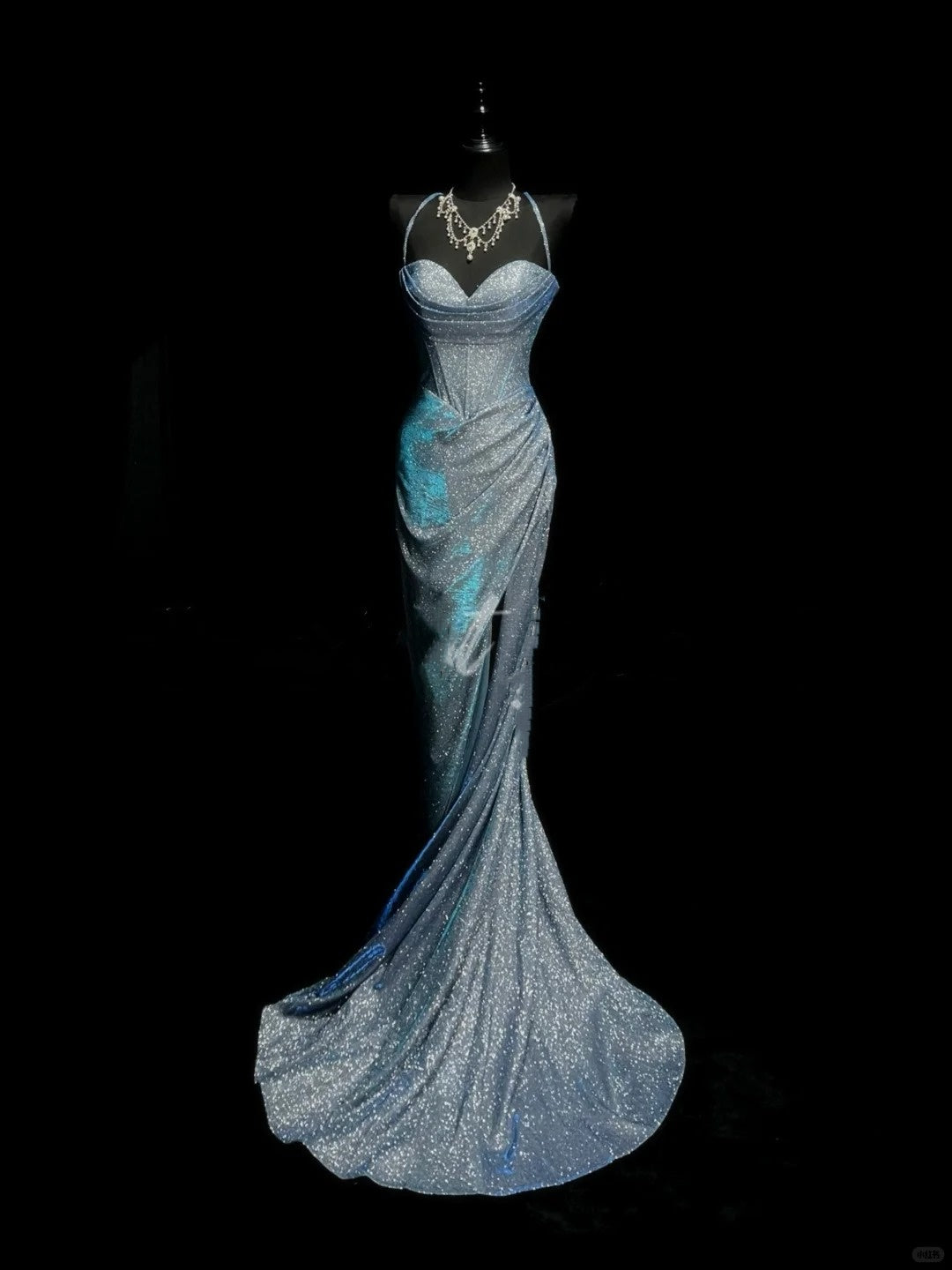 Robe de bal longue sirène élégante à fines bretelles, fente bleu marine et sequins - Robe de soirée formelle - Vestidos De Dia AB615