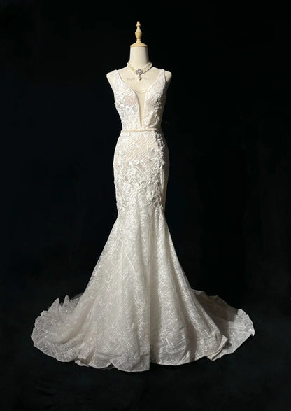 Glitzernde Brautkleider Meerjungfrau V-Ausschnitt Elfenbeinfarbene Spitze Langes Brautkleid Hochzeitskleid N2930