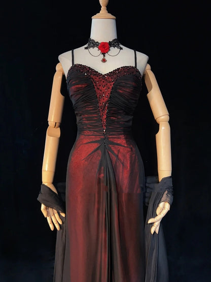 Wunderschöne Abschlussballkleider A-Linie Spaghettiträger Schwarz Rot mit Umhang Lange Formelle Abendgarderobe N3668