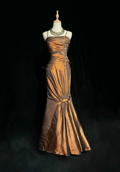 Vintage Ballkleider Inspo Meerjungfrau Spaghettiträger Braun mit Perlen 80er Jahre Langes Abendkleid N2738