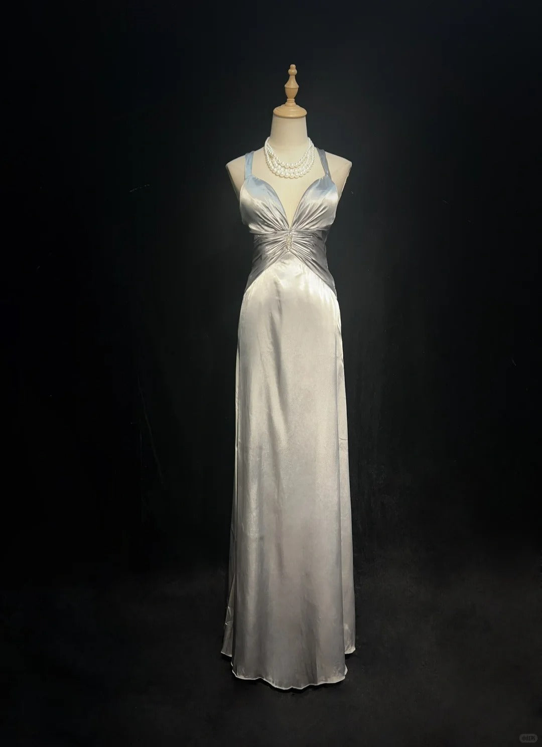 Robes de bal vintage des années 2000, coupe A, dos nu, gris argenté avec volants, longue robe de bal N3028