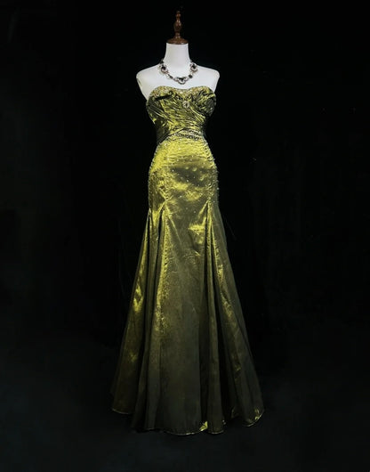 Vintage 90er Abschlussballkleider Meerjungfrau Sweetheart Olivgrün Taft mit Perlen Langes Ballkleid N3026