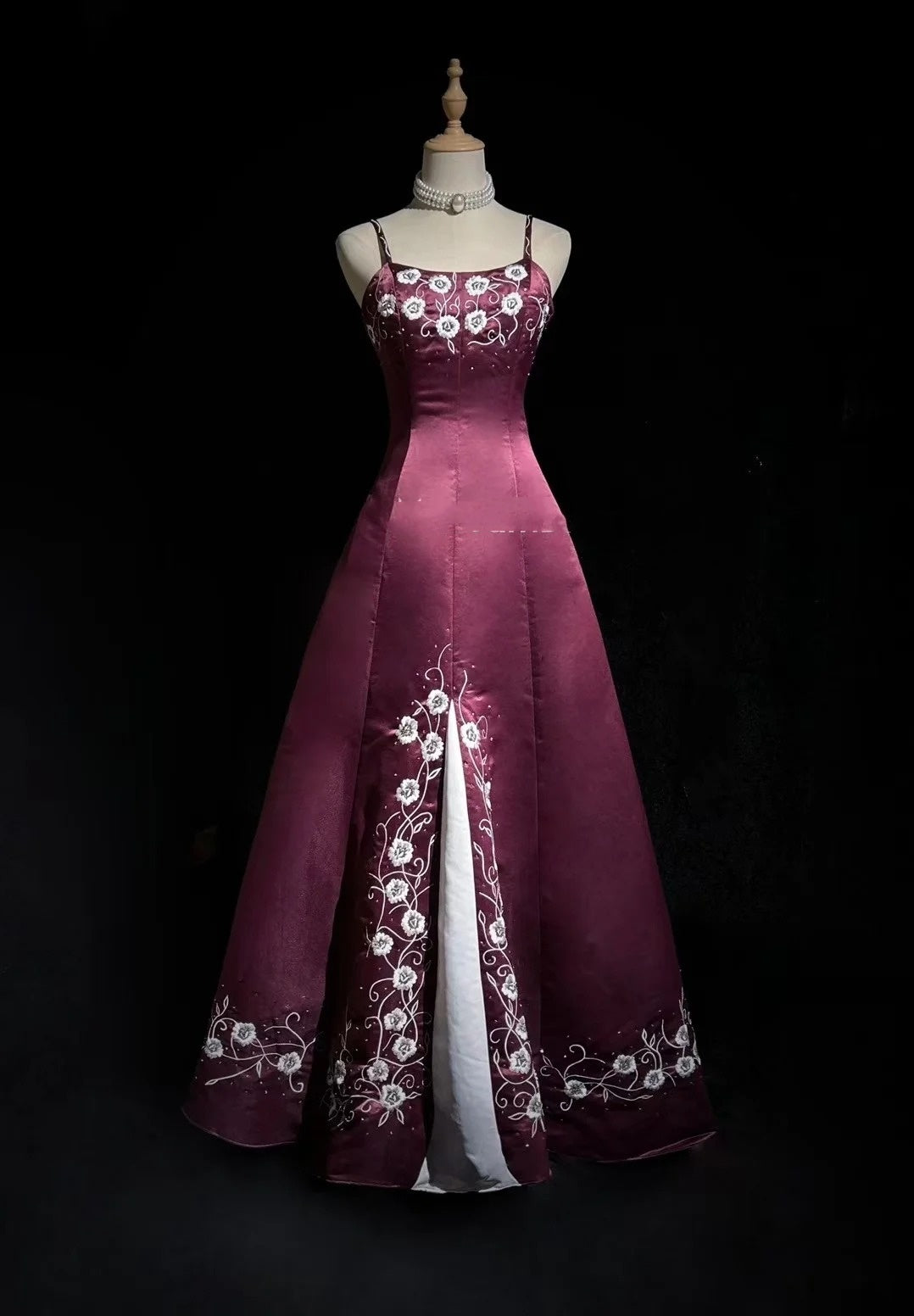 Robes de bal de promo vintage, robe de soirée en satin violet à bretelles spaghetti avec perles, robe de soirée longue style années 1950 N2593