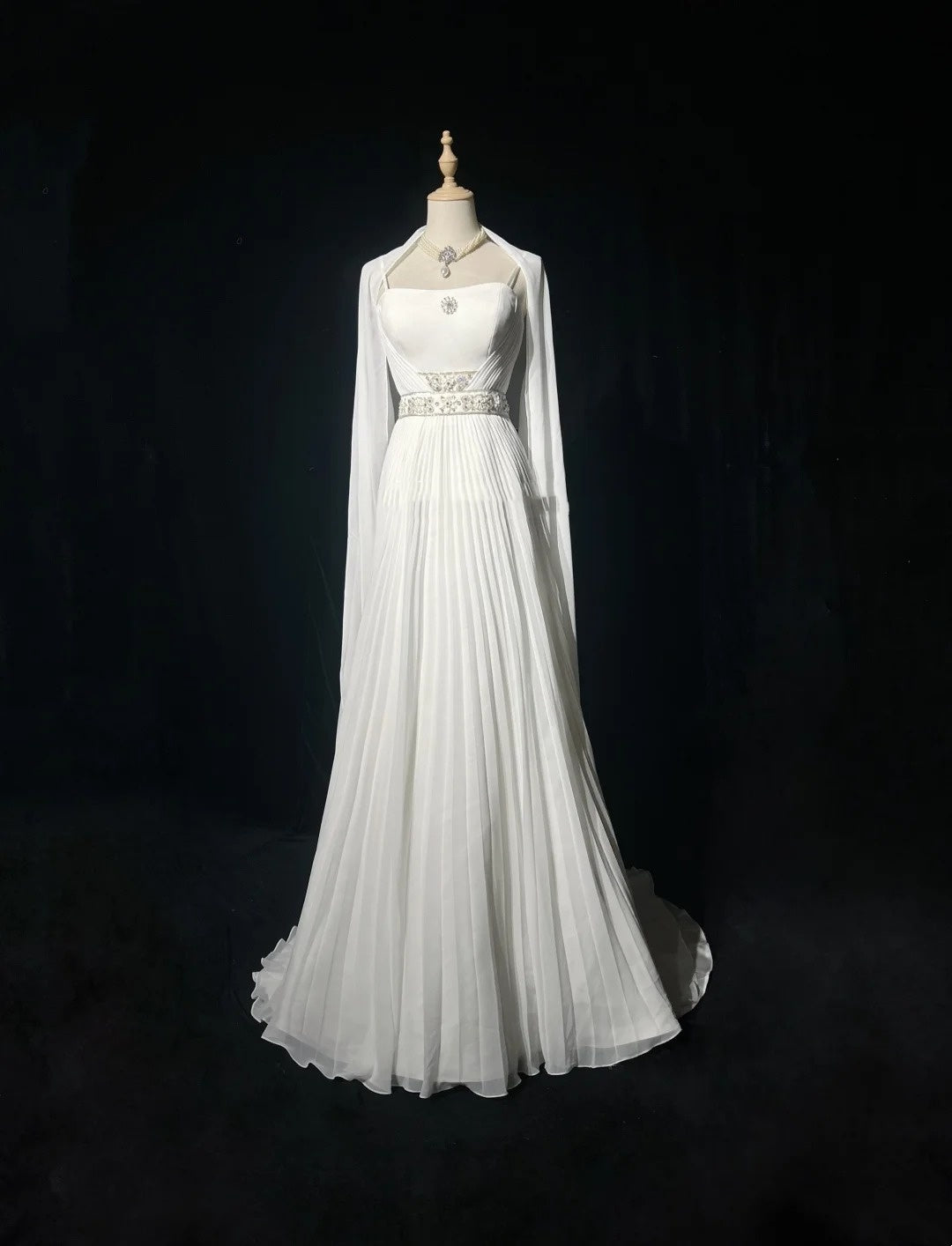 Robes de mariée vintage années 90, coupe trapèze, à fines bretelles, blanches unies, pour mariage estival en jardin, longue robe de mariée N3721
