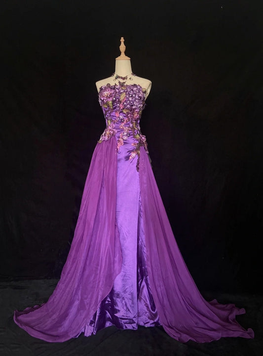 Wunderschöne Abiballkleider Meerjungfrau Lila Trägerlos Tüll Mit Blumenapplikationen Lange Abendgarderobe N3411
