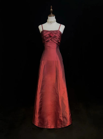 Robes de bal élégantes coupe trapèze, bretelles spaghetti, taffetas bordeaux avec volants, sans manches, longue robe de soirée N2884