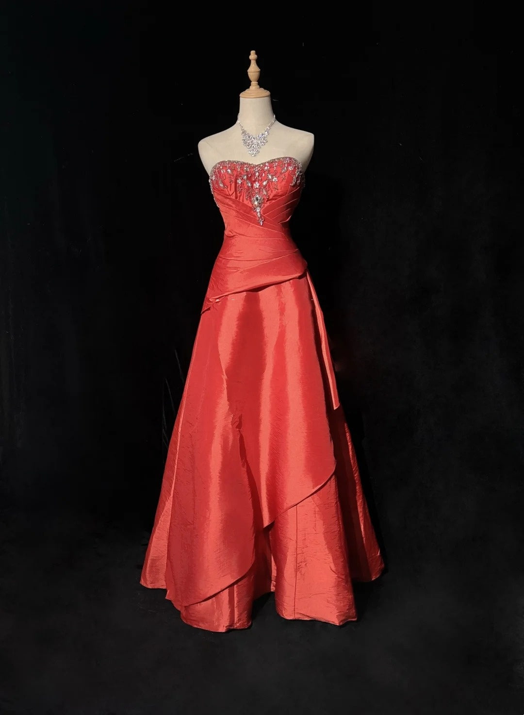 Robes de bal glamour Robe de soirée bustier rouge rouille avec perles Tenues de soirée formelles N3818