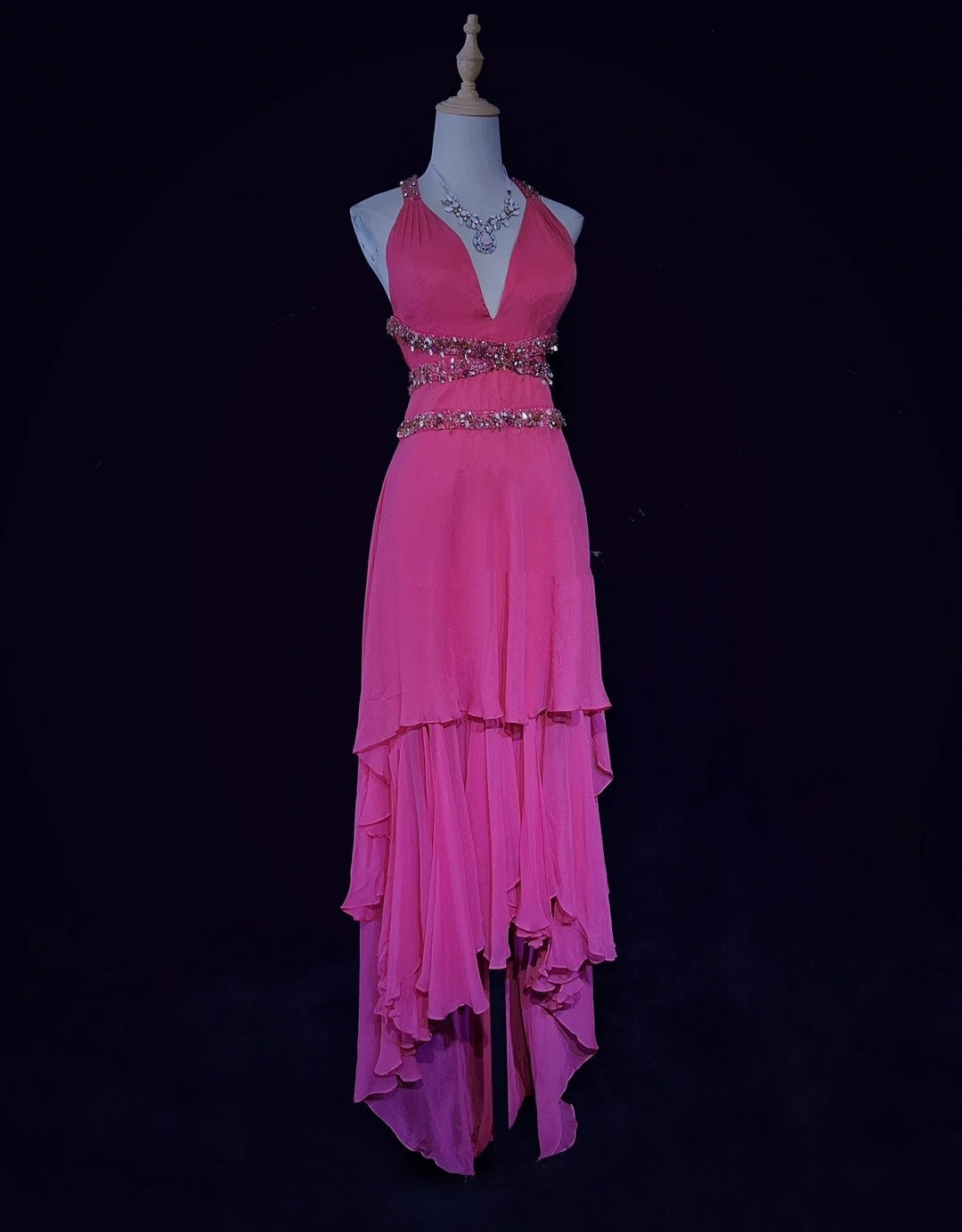 Glamour Ballkleider High-Low Neckholder Hot Pink Chiffon Mit Perlen Abendkleider N3842