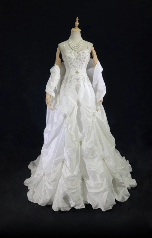 Vintage Ball Gown Spaghetti Straps White Taffeta With Cape Beading Wedding Ruffled Bridal Gown Long Wedding Dresses RB4331