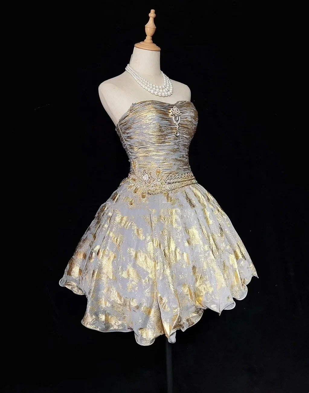 Prinzessinnen Ballkleid Trägerlos Gold Organza Kurz Mini Heimkehrkleider Hoco Kleider N2912