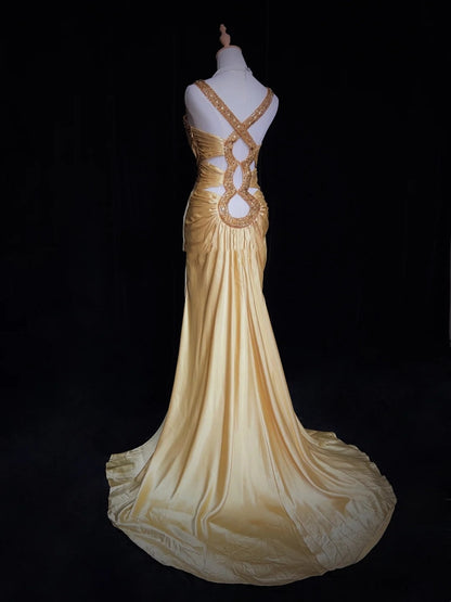Inspiration Robes de bal Vintage Sirène Cœur Avec Bretelles Satin Doré Années 90 Avec Perles Robes de Soirée N3342