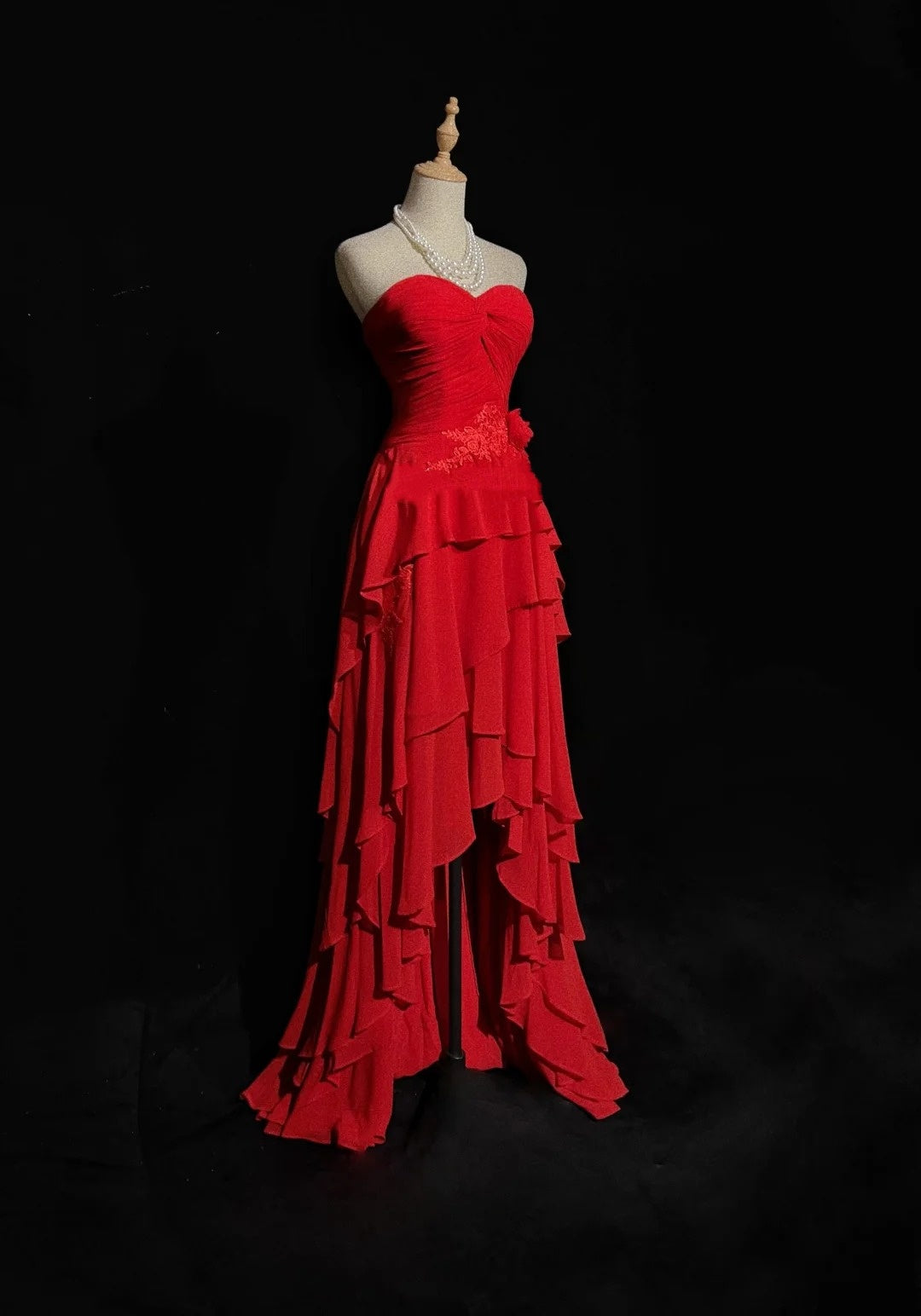 Vintage Abschlussballkleider A-Linie Sweetheart Rot 70er Jahre mit Rüschen Chiffon Langes festliches Partykleid N2524