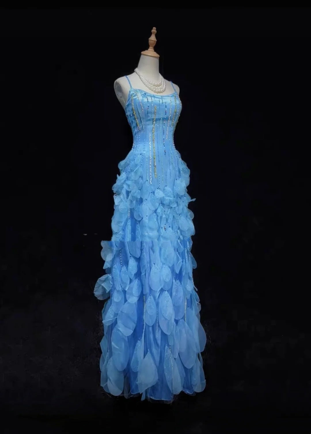 Robe De Soirée Longue De Bal De Promo En Chiffon Bleu Fourreau Chic À Bretelles Fines Et Corsage Perlé N2727