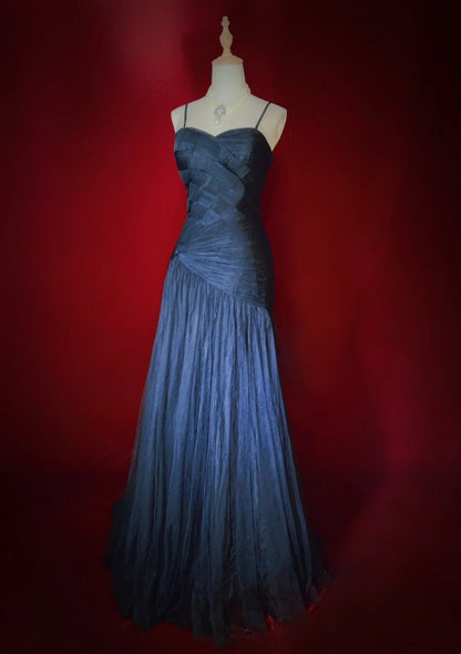 Robes de bal élégantes Inspo Sirène Bretelles fines Bleu marine Tulle à volants Pour femme Robe de soirée N3226