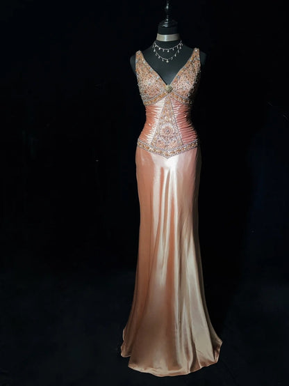 Bescheidene Abschlussballkleider Inspo Meerjungfrau V-Ausschnitt Pink Satin Mit Perlen Für Damen Festliches Kleid N3244