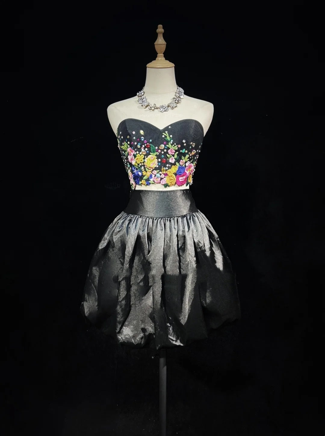 Süßes Ballkleid 2-teilig Schwarz Geblümt Satin Ideen für Damen Kurze Länge Geburtstagskleider Homecoming Outfits N3449