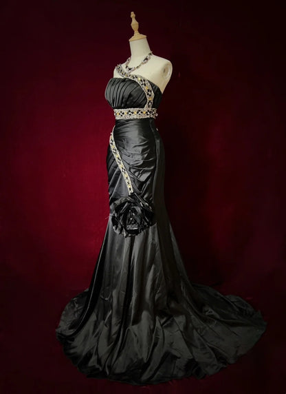 Robes de bal vintage Sirène Asymétrique Satin Noir Années 80 avec perles Tenues de soirée longues N3905